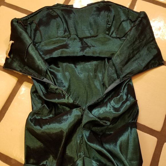 Arden B Shimmering Deep Green Tube Style Cocktail Dress - Picture 4 of 9